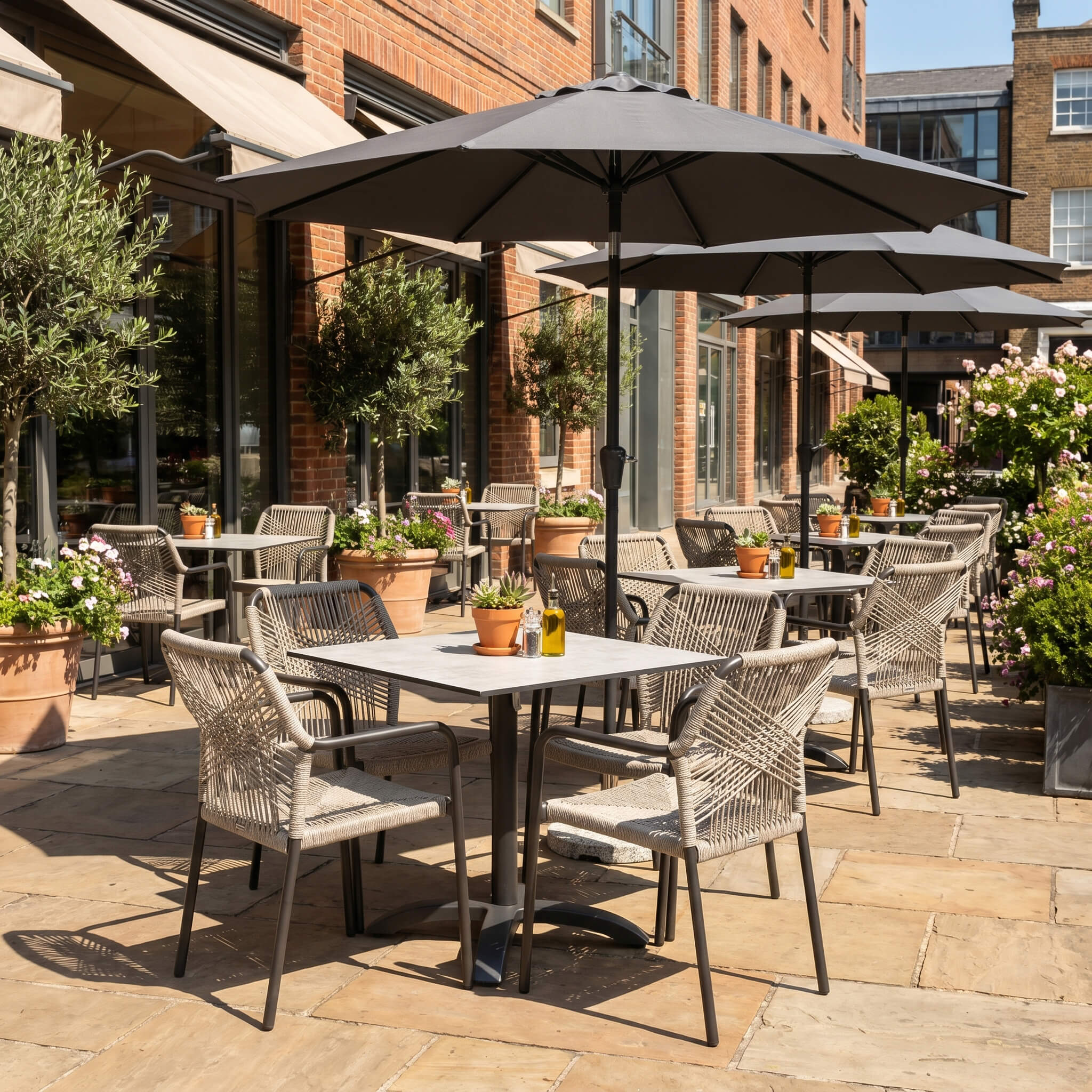 Outdoorstuhl Lagunas Silvergrey  – Milieubilder Restaurant