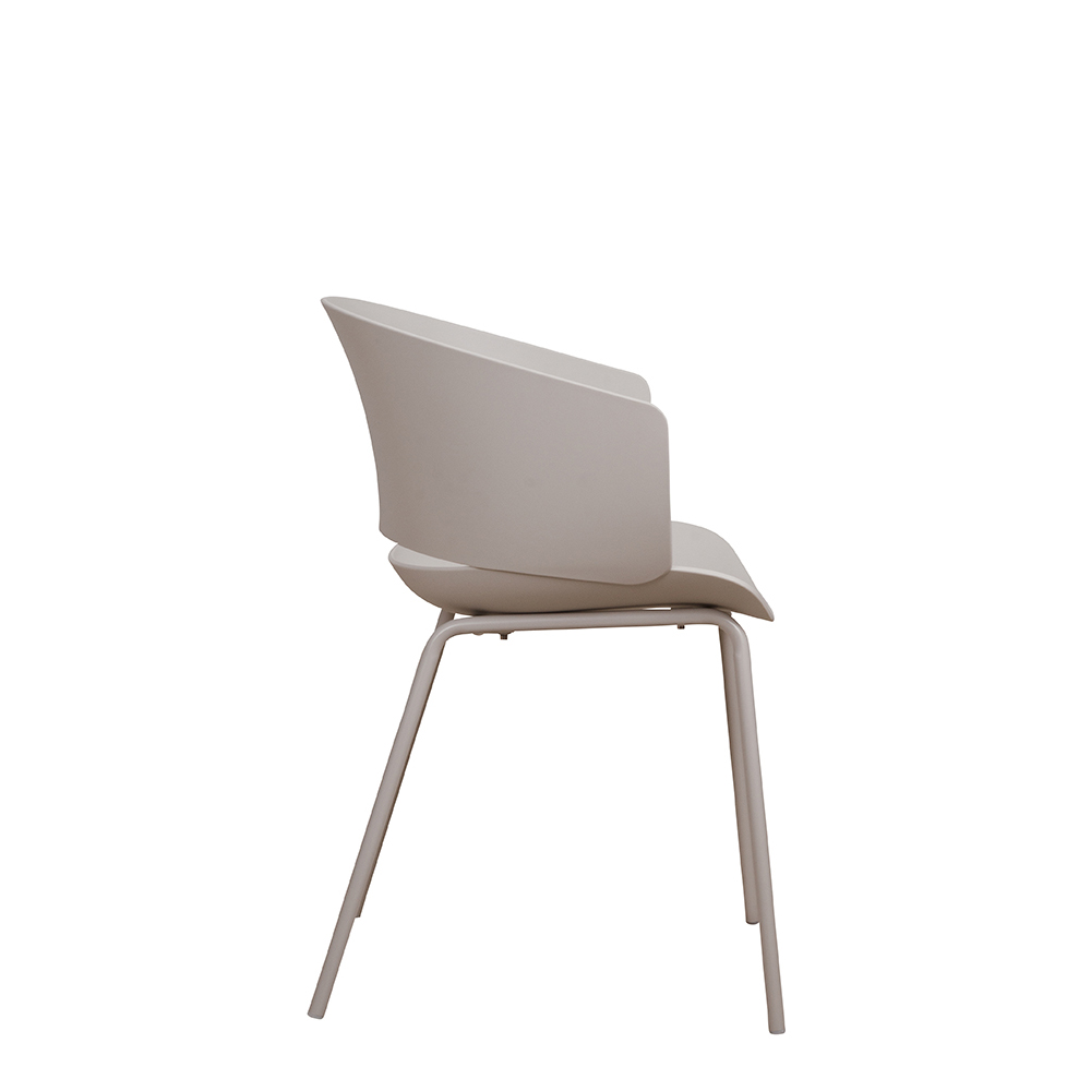 Kunststoffstuhl FOMA F833 Light Grey