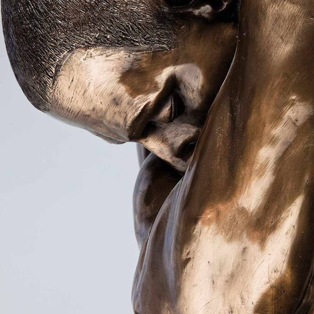 Deko Figur Nude Man Hug Bronze