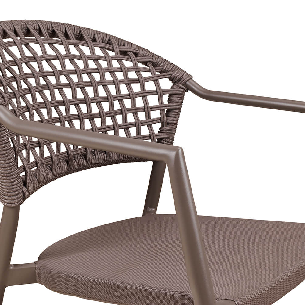 Gio Chess Taupe
