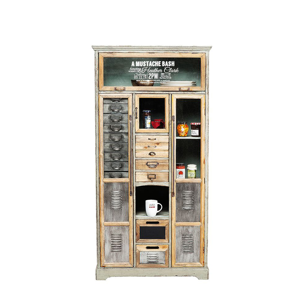 Schrank Barber Shop