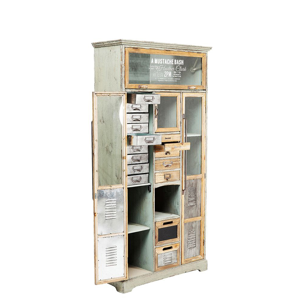 Schrank Barber Shop