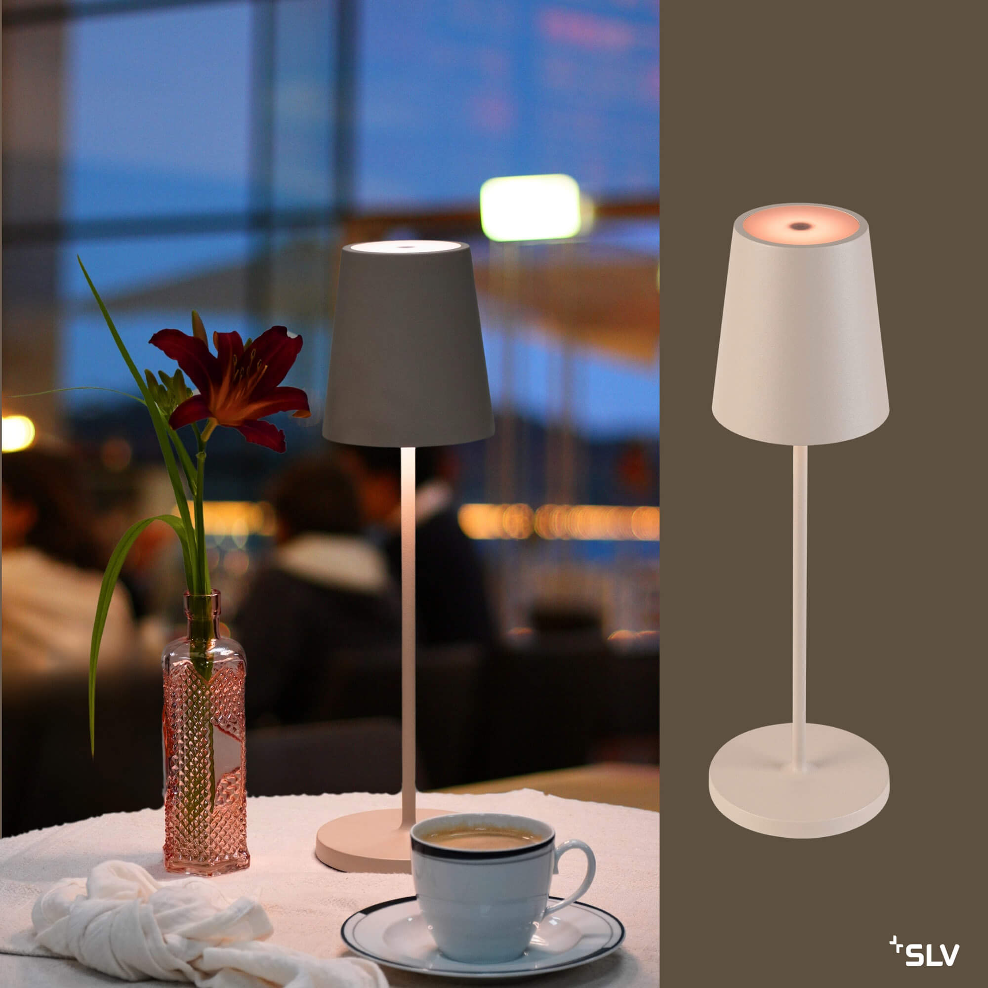 outdoorlampe in modernem Design auf gedecktem Tisch neben Vase mit roter Blume und Kaffeetasse in stimmungsvoller Abendatmosphäre